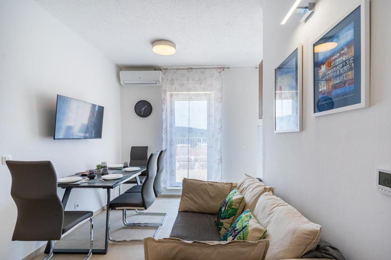 Apartments Tatjana II كريس المظهر الخارجي الصورة